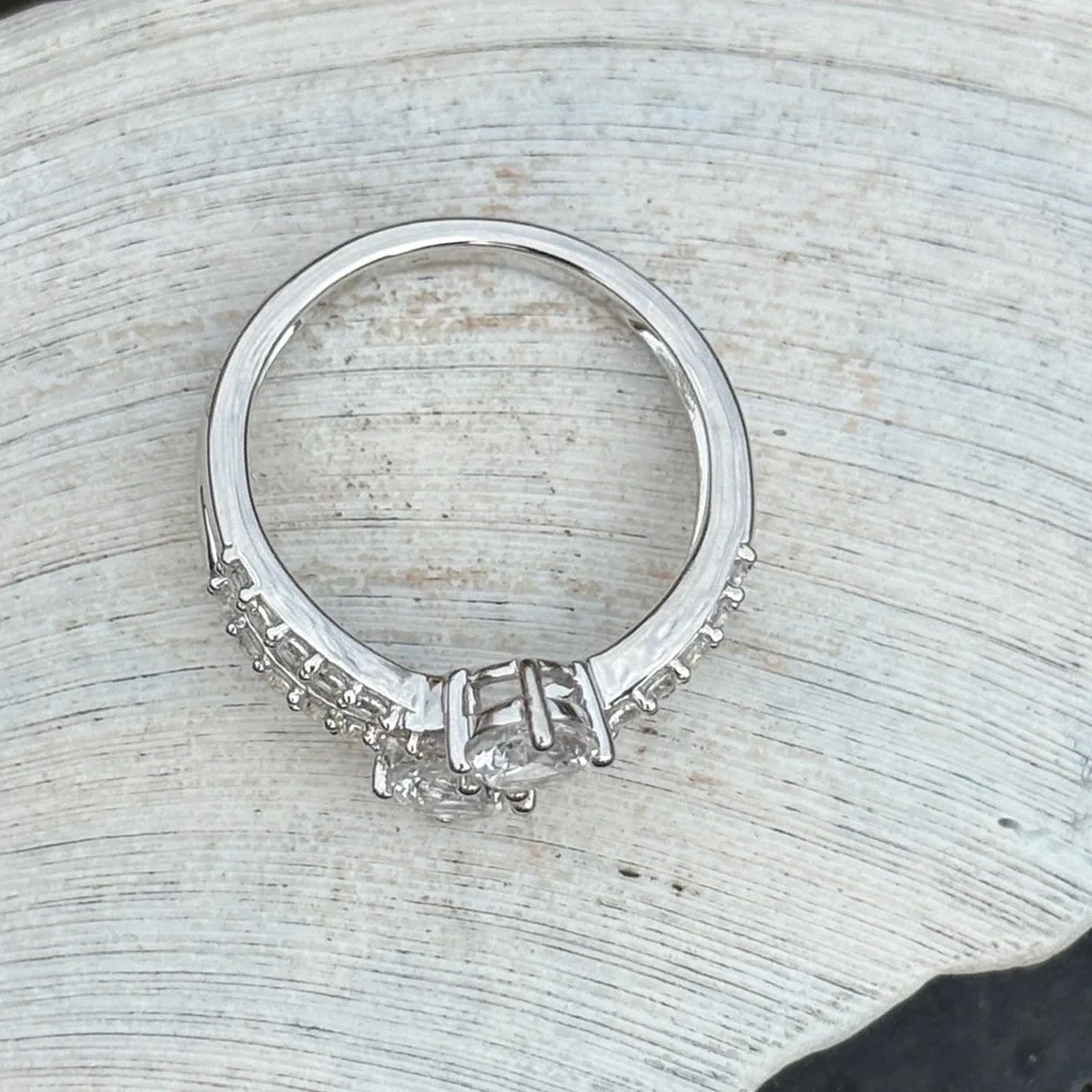 Genuine Lab Created 1.60 ct White Sapphire Bypass Ring Size 7 Sterling Silver